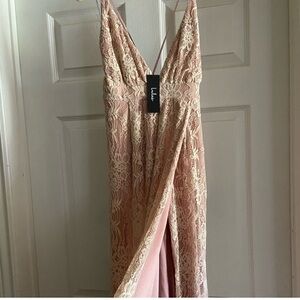 Lulu's lace light Pink Plunge Gown with high slit- perfect for wedding guests